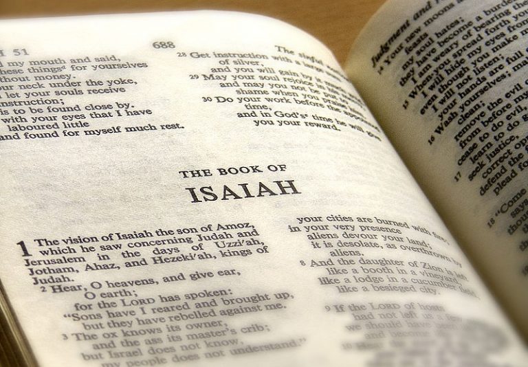 Advent-Y4 A picture of the book of Isaiah